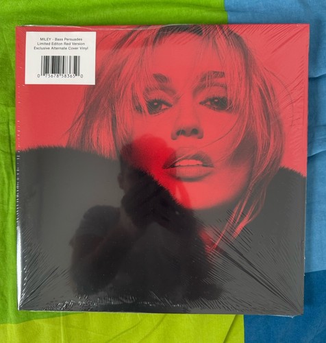 Ruby vinyl miley - miley, bass